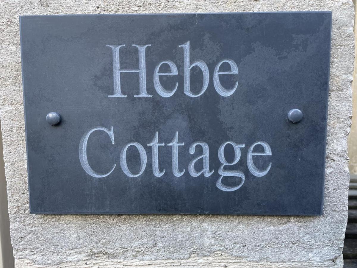 Hebe Cottage - Idyllic And Homely With Attention To Detail Atworth Esterno foto